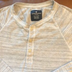 American eagle long sleeve Henley